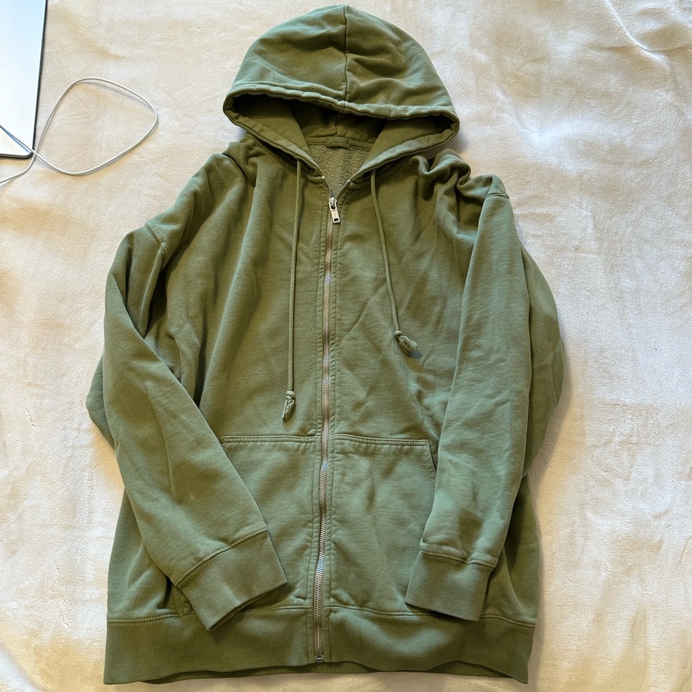 Brandy Melville zip up hoodie